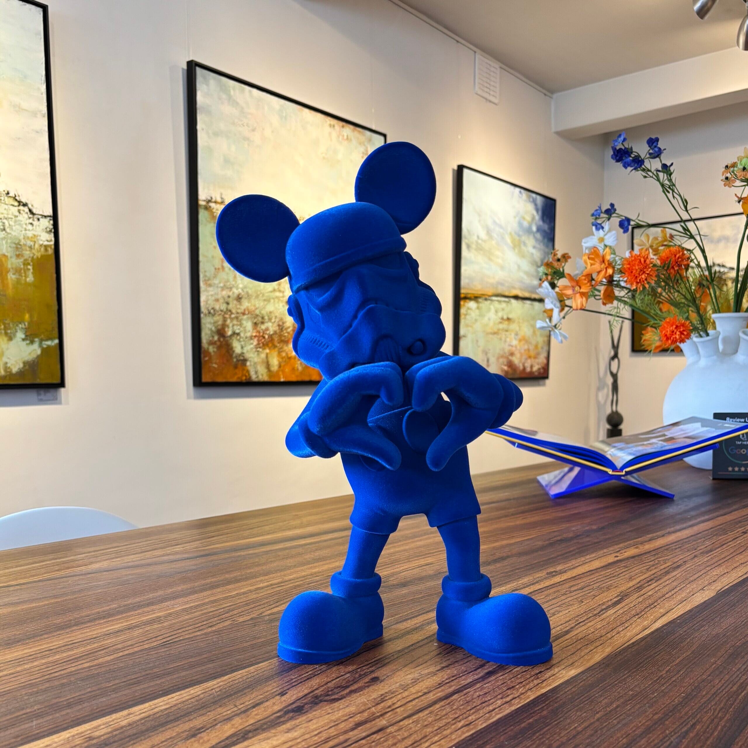 Lovetrooper Yves Klein Blue Caro Sofia